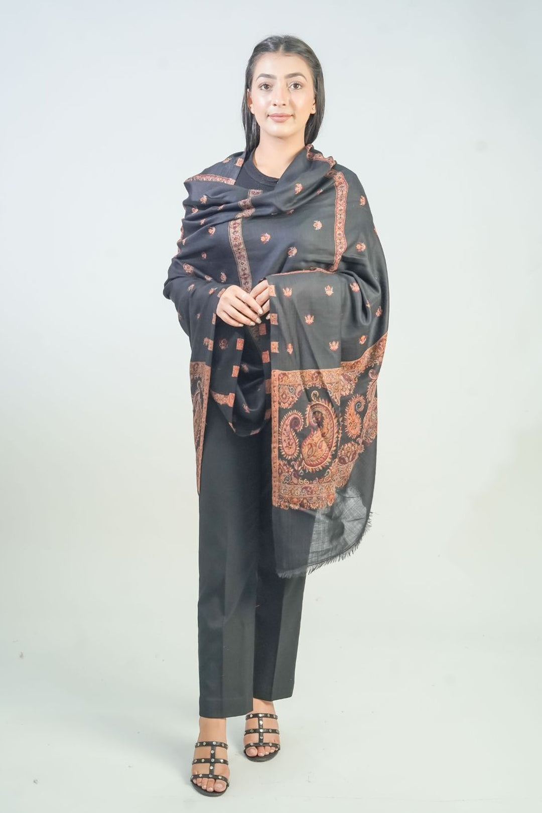 Woven Booti Women's Shawl