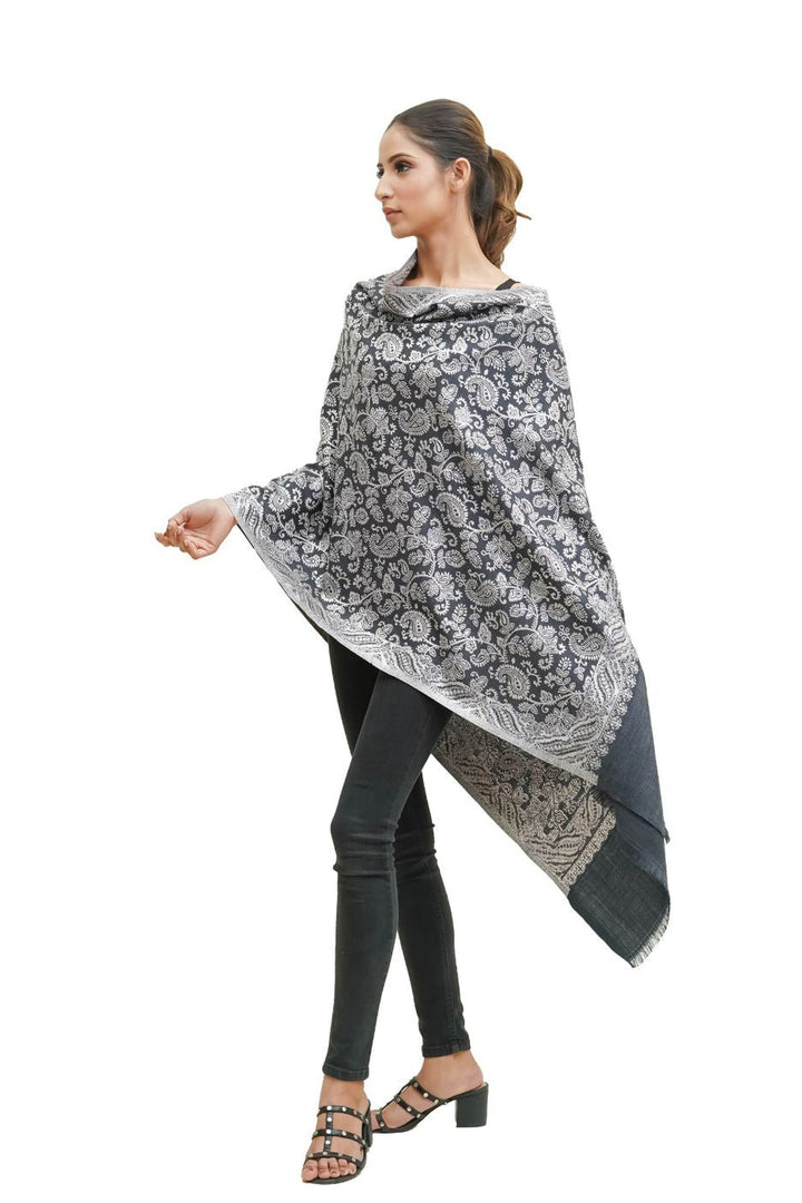 Kani Women's Stole With Zari
