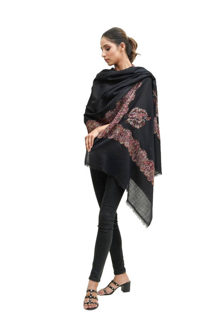 Kani Border Design Women's Stole