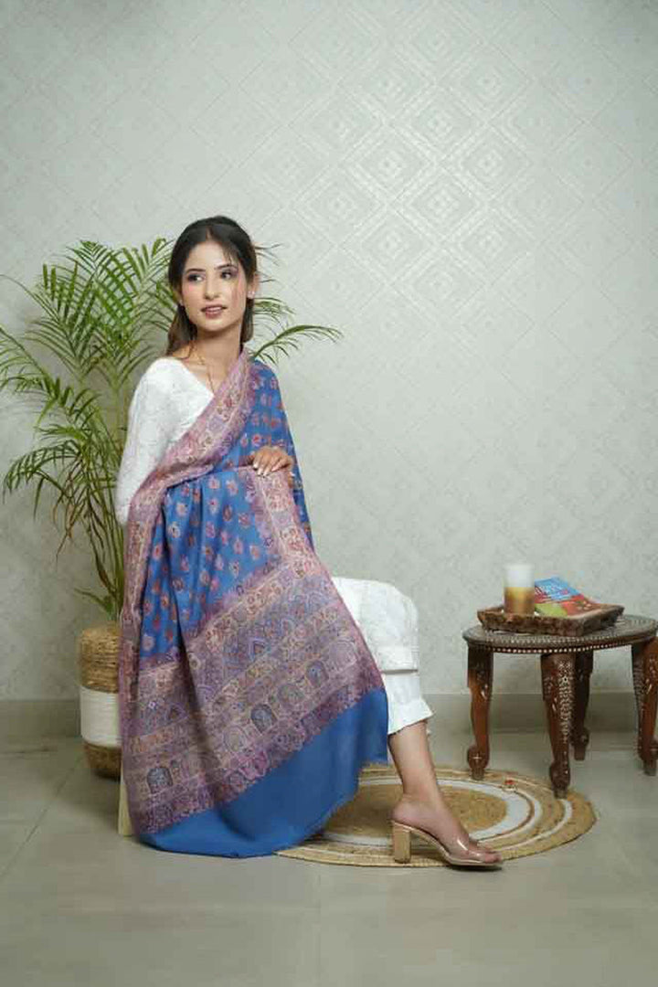 Kani Women's Stole With Border Booti Jaal