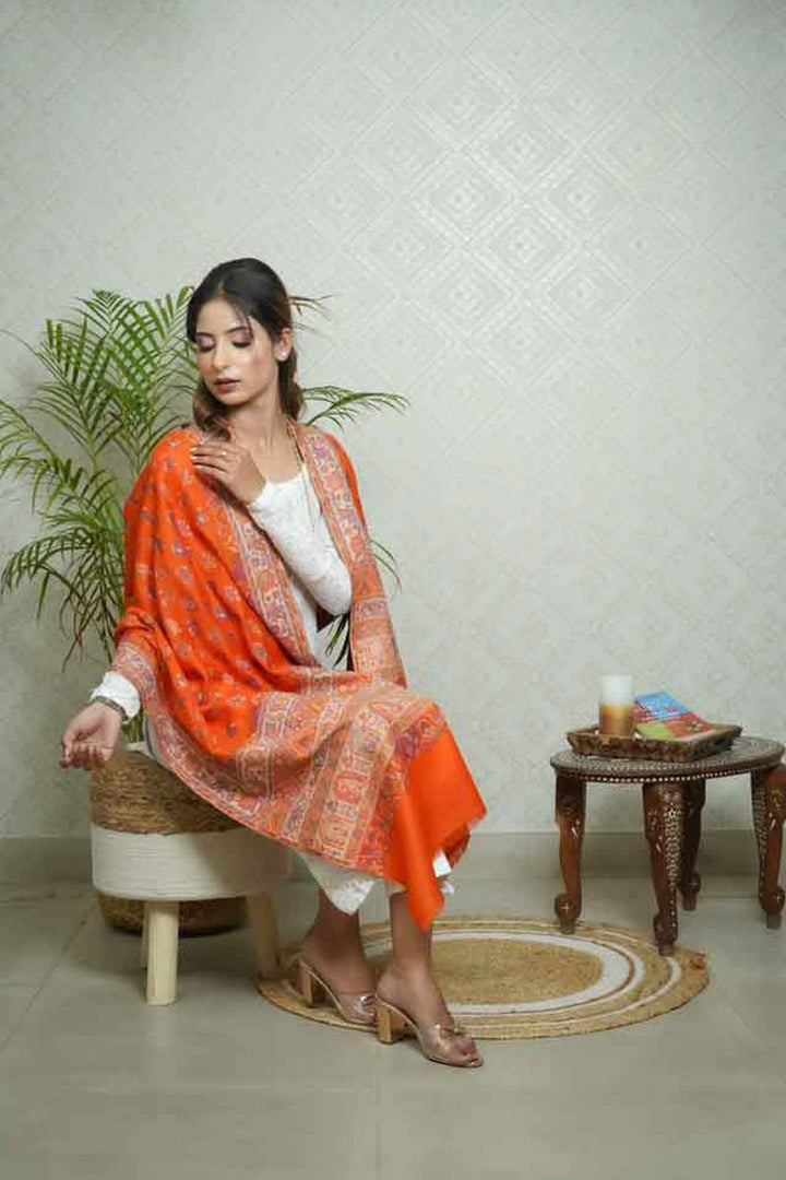 Kani Women's Stole With Border Booti Jaal