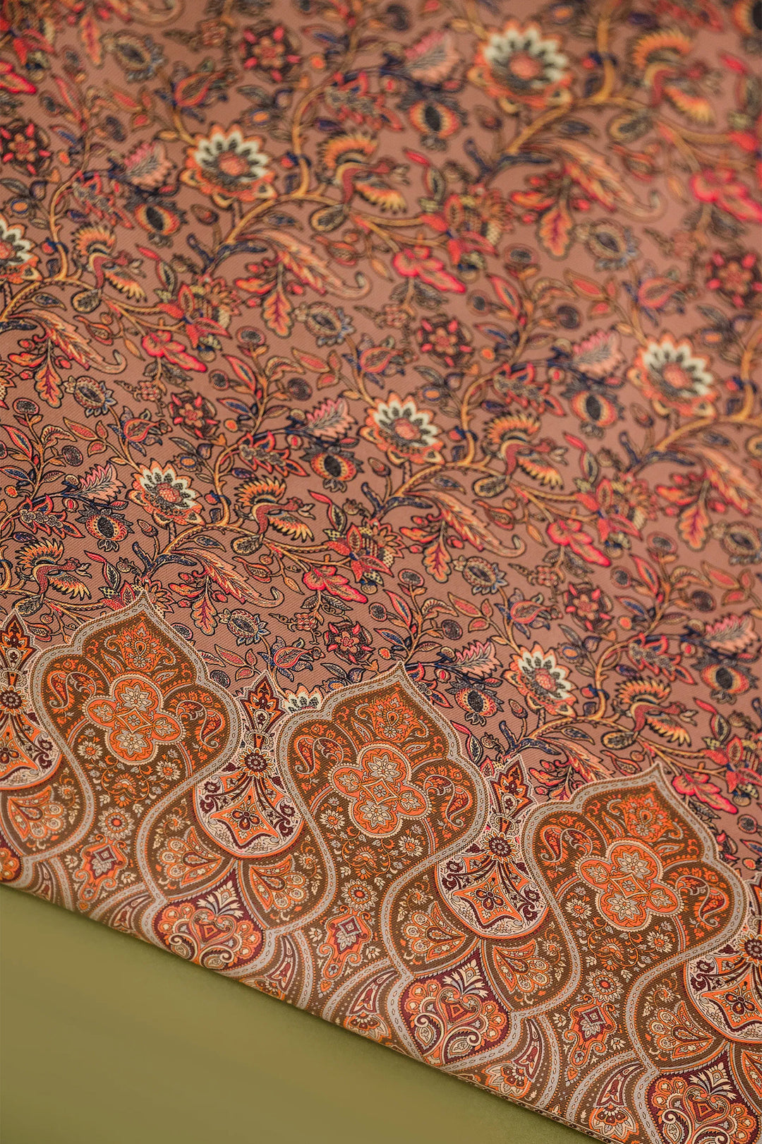 Traditional Pallu Unstitched Suit With Reversible Dupatta